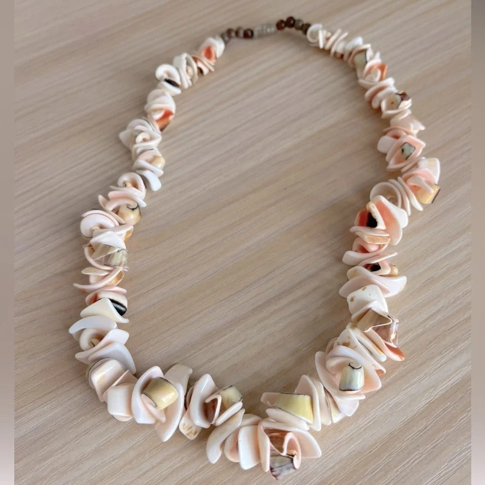 Luhuanus Sliced Spiral Peach Sea Shell Vintage Necklace 18 Inch‎ Coastal Beach